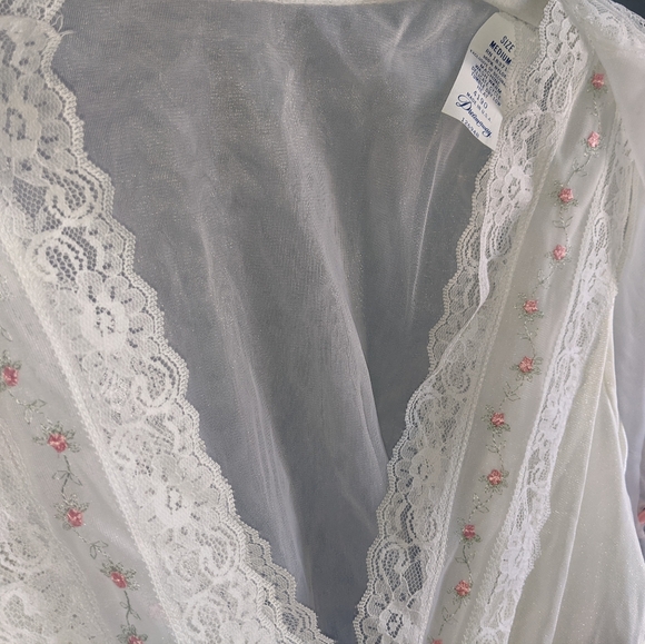 2 piece DreamAway vintage gown/robe set M - Picture 6 of 16